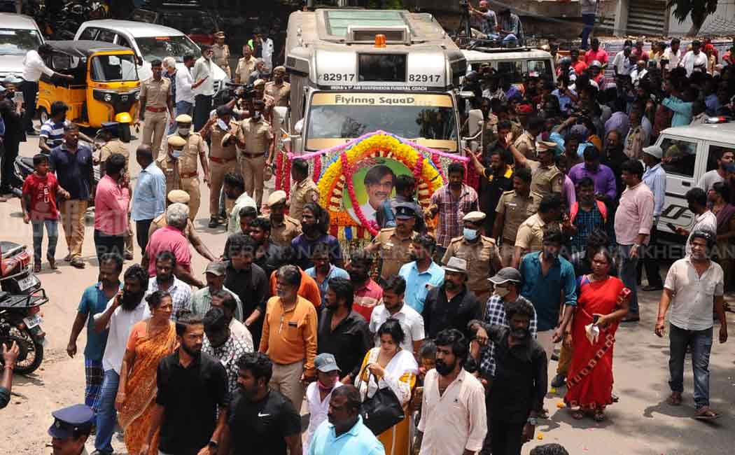 actor and director manobala last journey and pay tribute