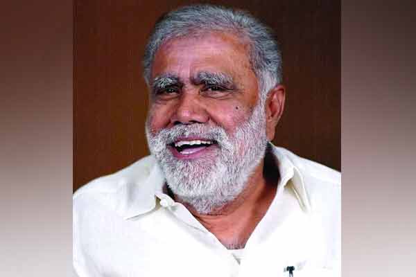 Students made a request to Minister I. Periyasamy