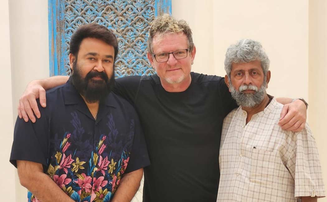 Mohanlal commited hollywood artist Mark Kilian for directorial debut Barroz movie