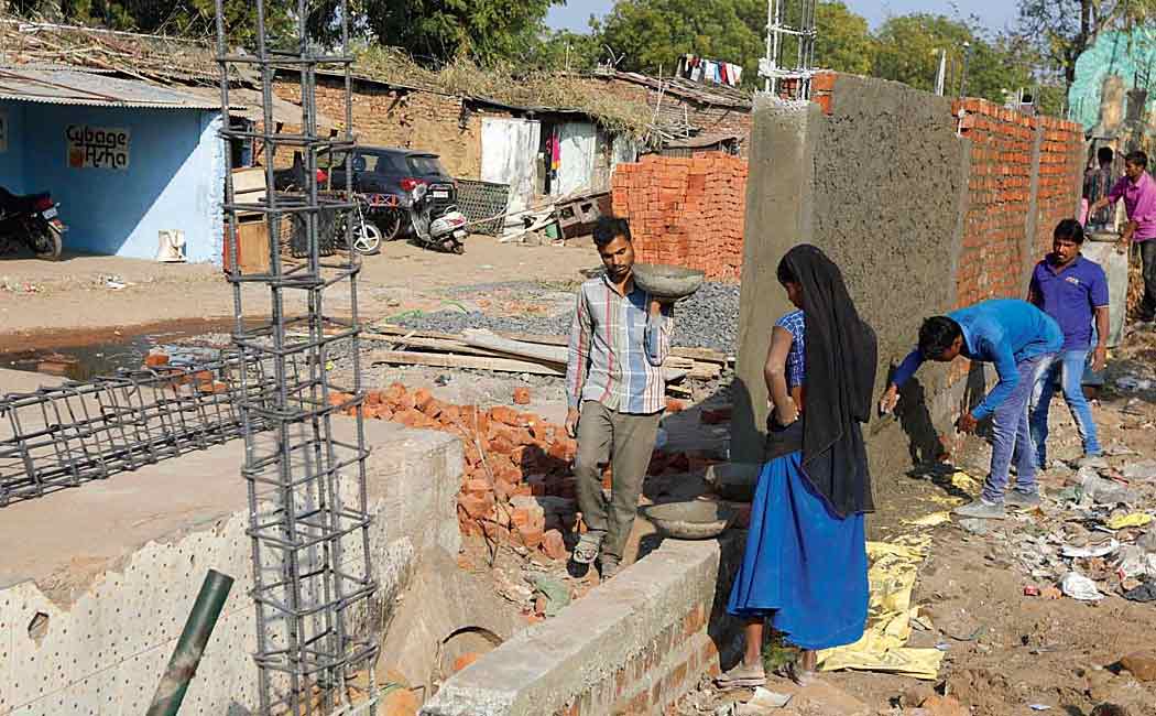 wall built in gujarat ahead of trump visit