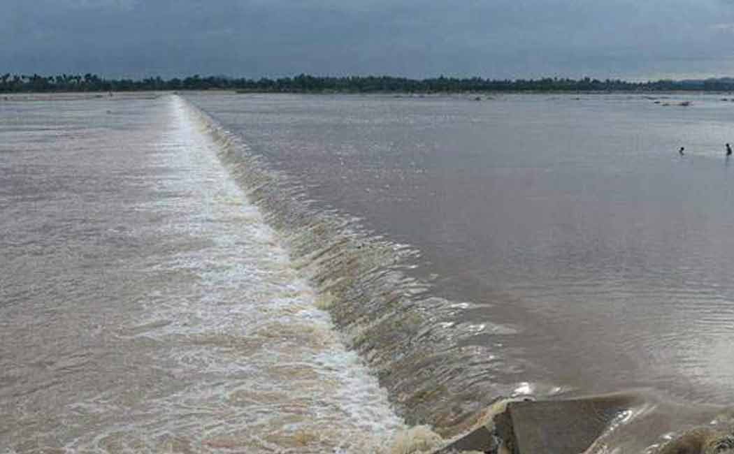 Collector warns Palaru coastal villagers