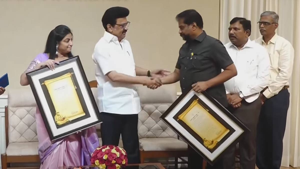 'kalaingar ezhuthukol' award goes to Nakkheeran editor
