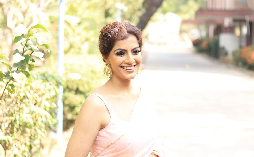 varalakshmi sarathkumar speech at Kondraal Paavam Audio and Trailer Launch