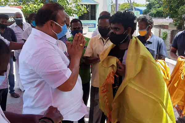 DMK MLA visit Trichy Oyamari Electric Cemetery;