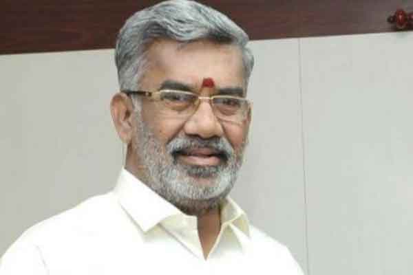 peoples welcomes minister with excitement