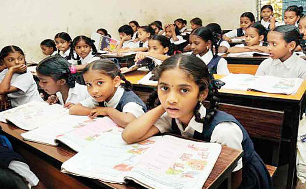 bjp oppose school canteen scheme in westbengal schools