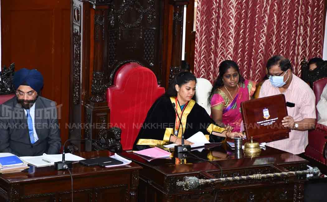 greater chennai corporation budget submitted by mayor priya rajan