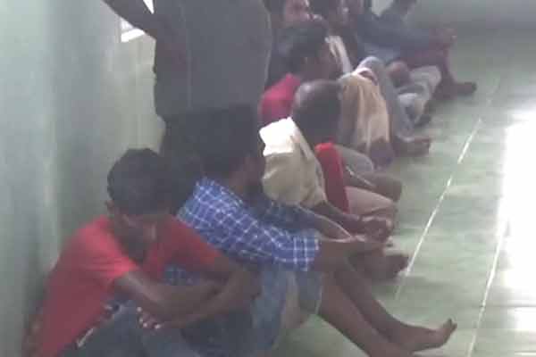 bangladesh 16 peoples enter in chengalpattu police action taken by vao complaint