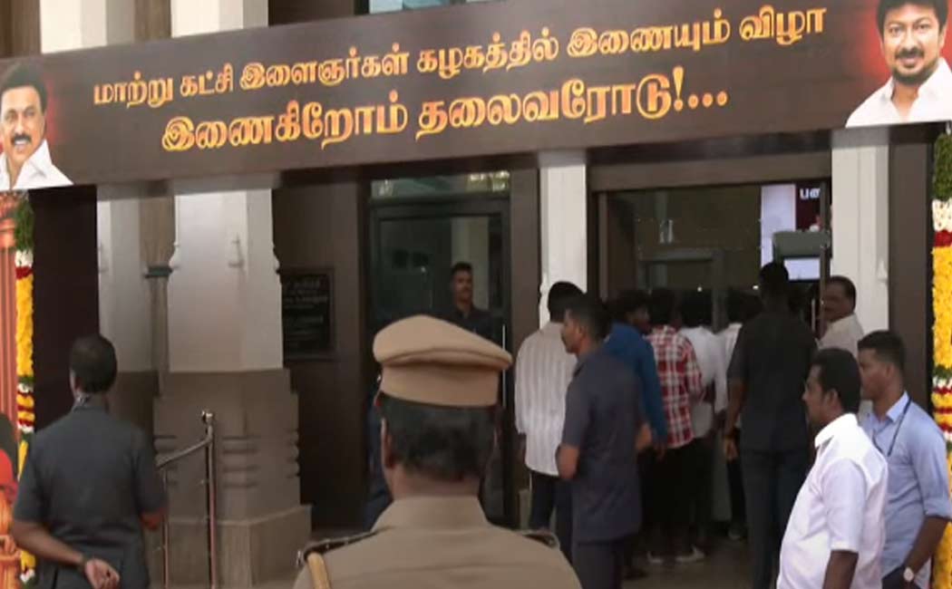 "If not for Periyar, I would have been driving farming with Govanam"-Duraimurugan Urukkam