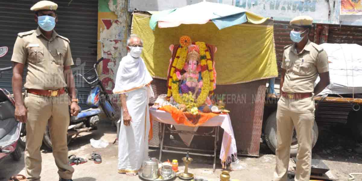 Ganesha statue in defiance of orders (Pictures)