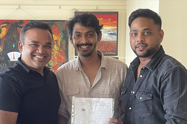 star movie director elan got a plot from producer before a movie release