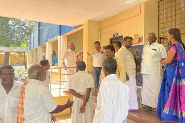 Ward members closed their eyes and against the irregularities of the Panchayat Council Chairman!
