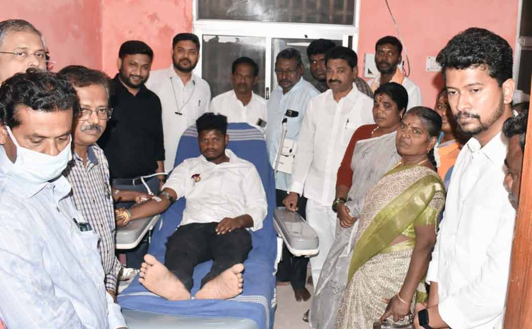 Blood donation lead by MLA or Minister Udhayanidhi birthday in Cuddalore
