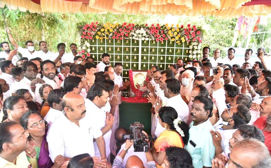 admk o panneerselvam paid homage ambedkar statue