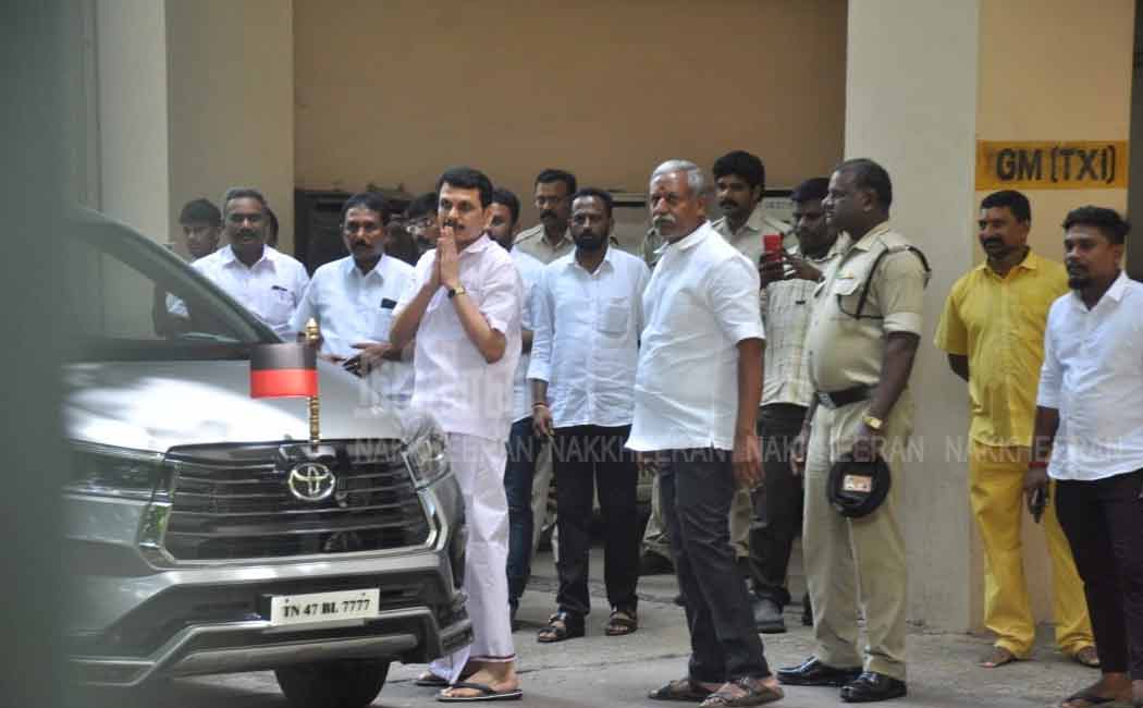 Senthil Balaji appeared in the office of the enforcement department