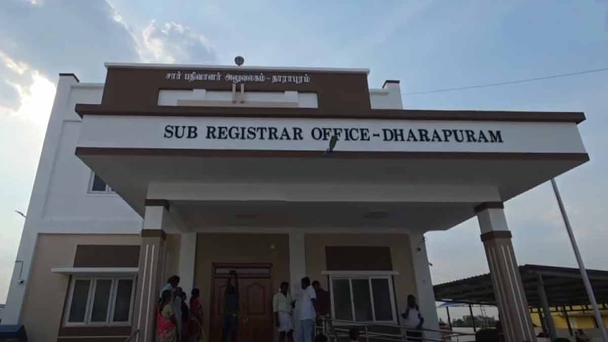 Bribe in toilet for the differently-abled; stir at the Registrar's office