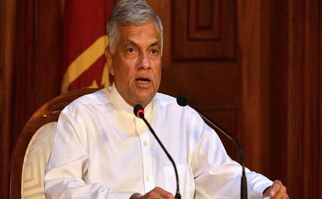 The President of Sri Lanka participates in the funeral of the British Queen!