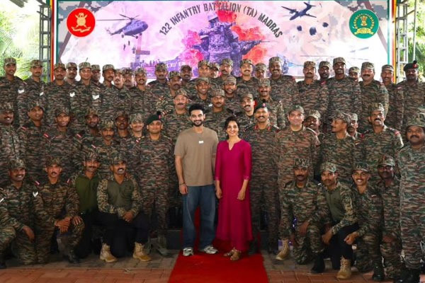 tovino thomas manju warrier thanked army officers regards wayanad landslide issue