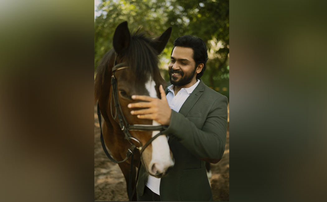 "This cannot be described in words" - Karthi