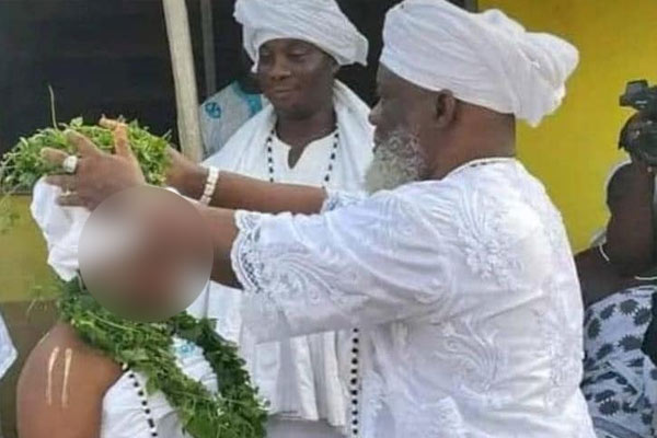 A 63-year-old priest who married a 12-year-old girl with religious rituals in africa