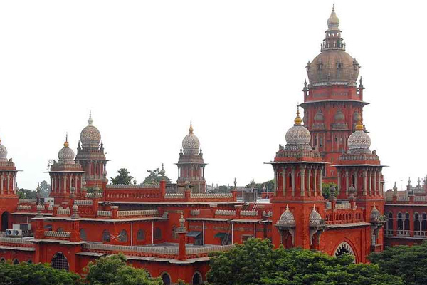 Madras High Court Passengers can be picked up and dropped off at koyambedu Omni Bus