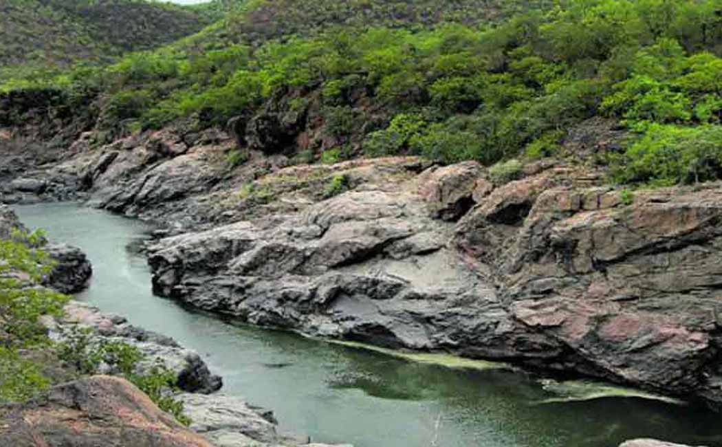 Cauvery issue Karnataka moves Supreme Court