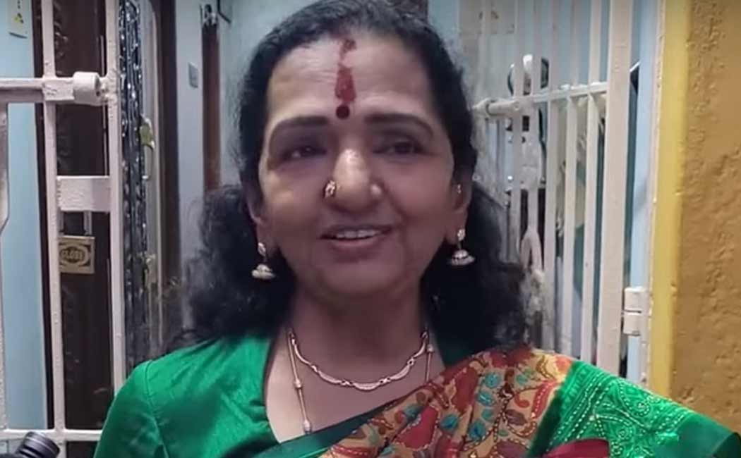 shobha answered about vijay political entry
