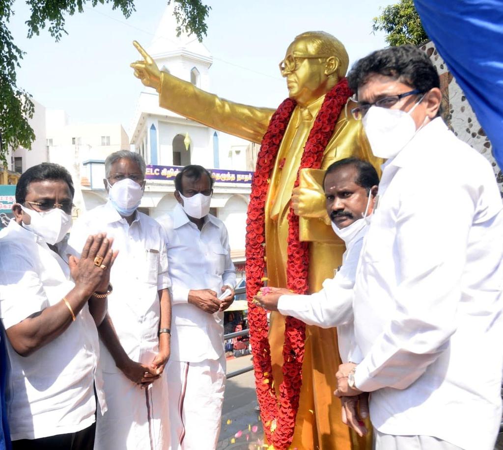 Statue for Ambedkar in Periyar soil ...! -DMK's commendable act!