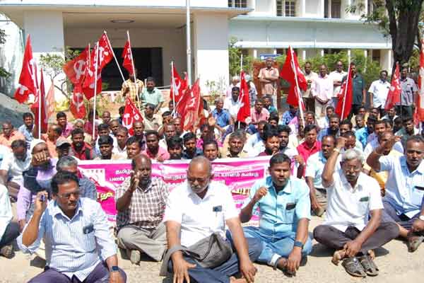 trichy electricity contract based workers demand for job permanent issue