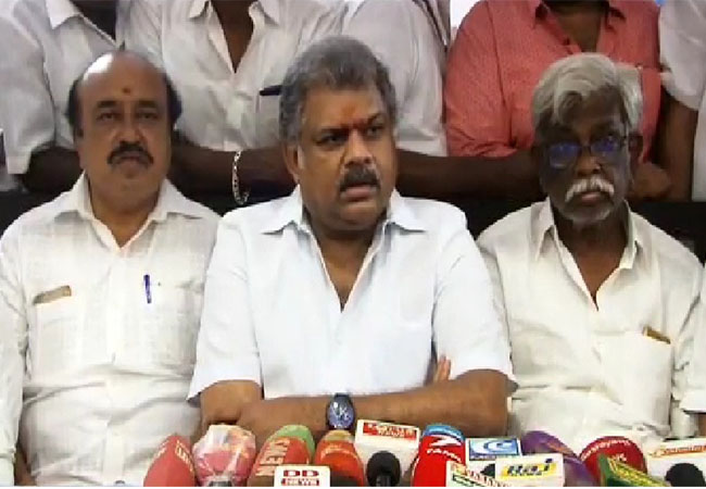 tamilnadu state congress party g.k.vasan mp press meet