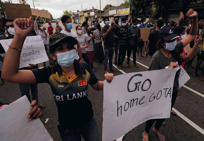 Four ministers who took office in Sri Lanka ... Continued struggles to demand the resignation of the President!