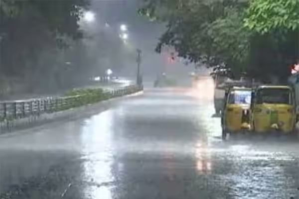 Continuous heavy rain; Public holiday notification for 4 districts