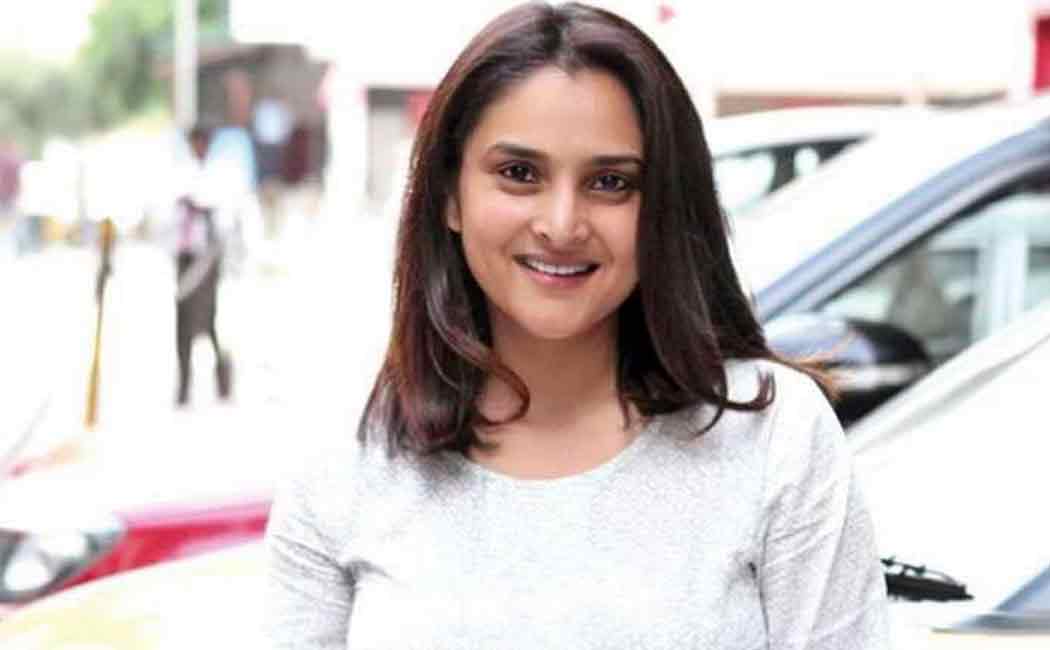 divya spandana