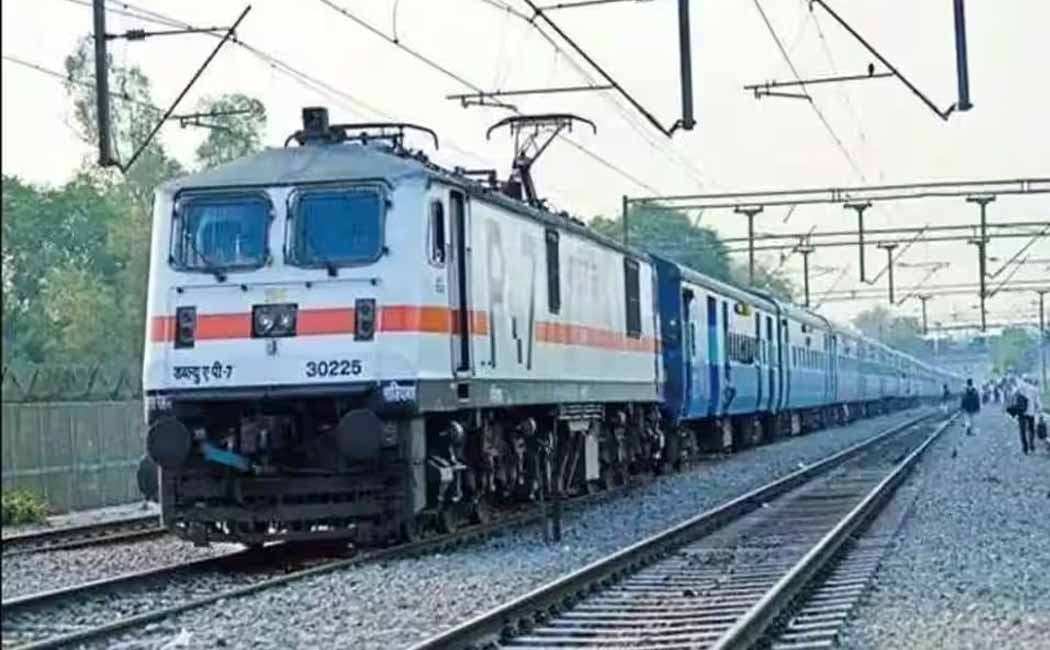 'Problems with Tatkal' - Railways Issue Notice