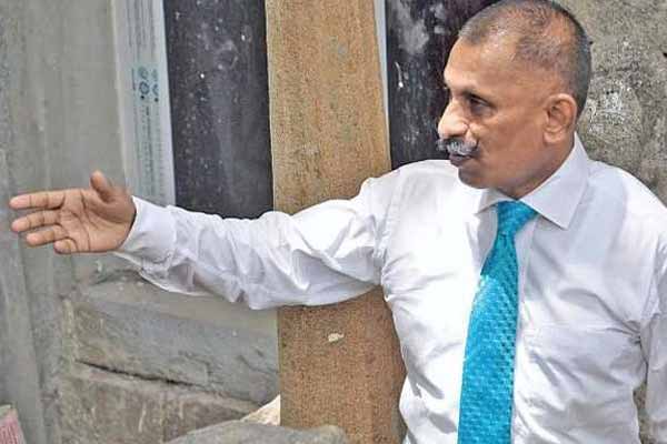 pon manickavel