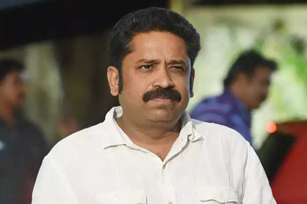 Seenu Ramasamy announces divorce