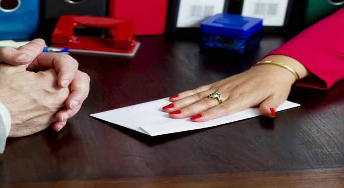 Bribe to offer gold to Thali! Two women arrested