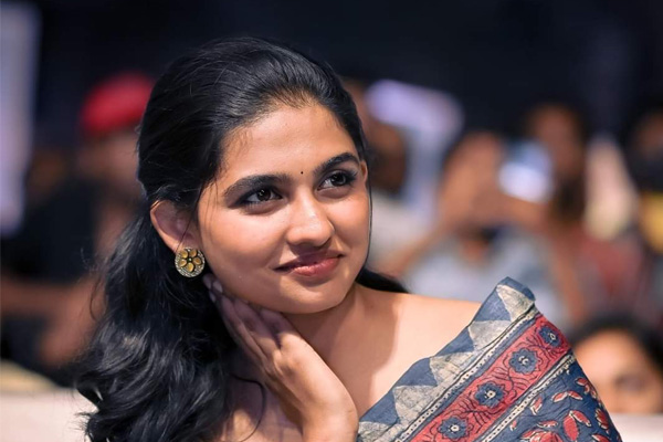 mamitha biju to act in vijay next film