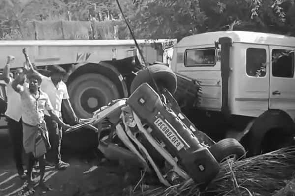Car lorry incident in Paramathi Vellore Namakkal dt