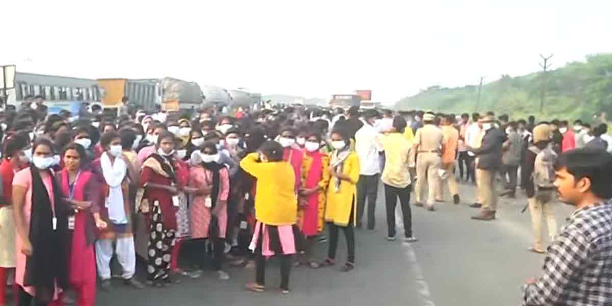 Poisonous food ... 2000 women who brought Sriperumbudur to a standstill!