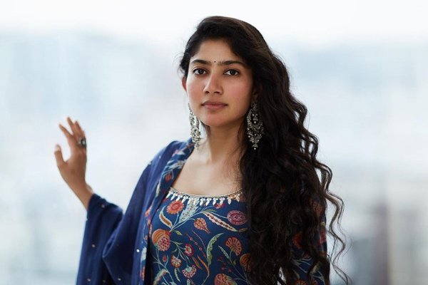 sai pallavi as sita in ramayanam movie Hans Zimmer And AR Rahman to create music