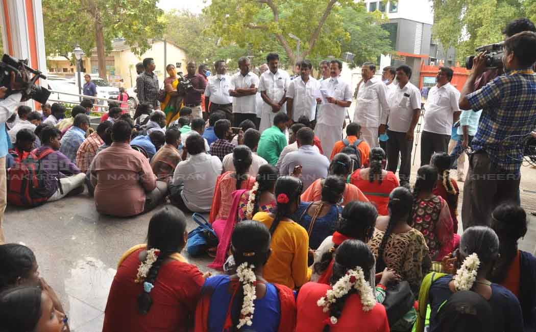 DMK people who went and supported the disabled struggle