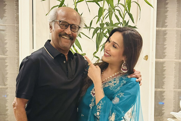 rajini to play cameo in soundarya next movie