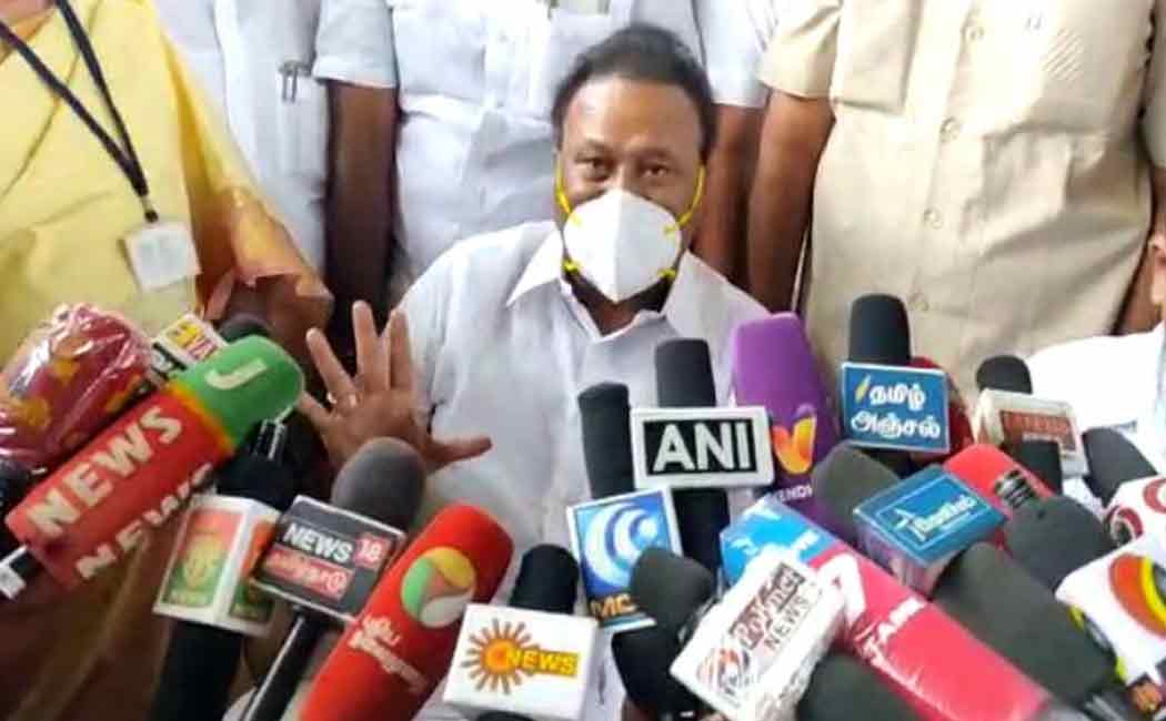 Dindigul seenivasan speech about rajini