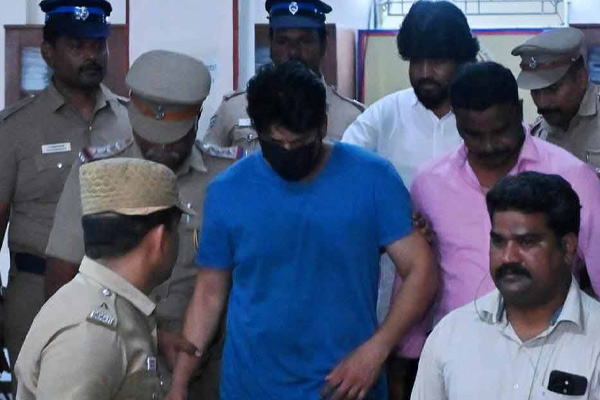 actor krishna get summoned by police regards srikanth case
