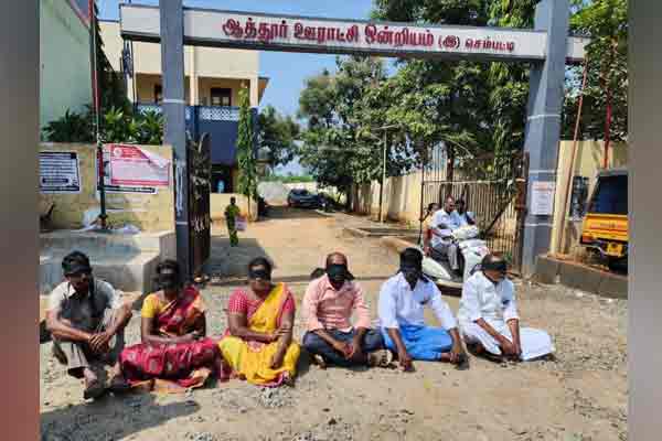 Ward members closed their eyes and against the irregularities of the Panchayat Council Chairman!
