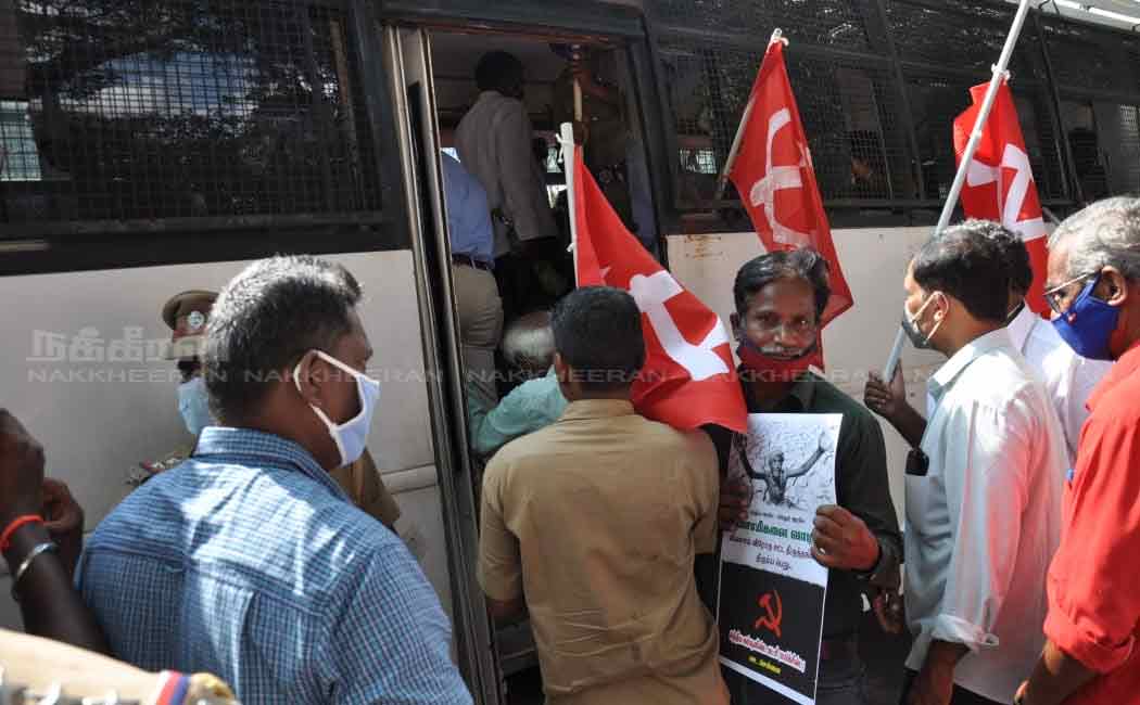 Marxist Communist Party staged a road blockade in Chennai in support of the Delhi farmers struggle ...