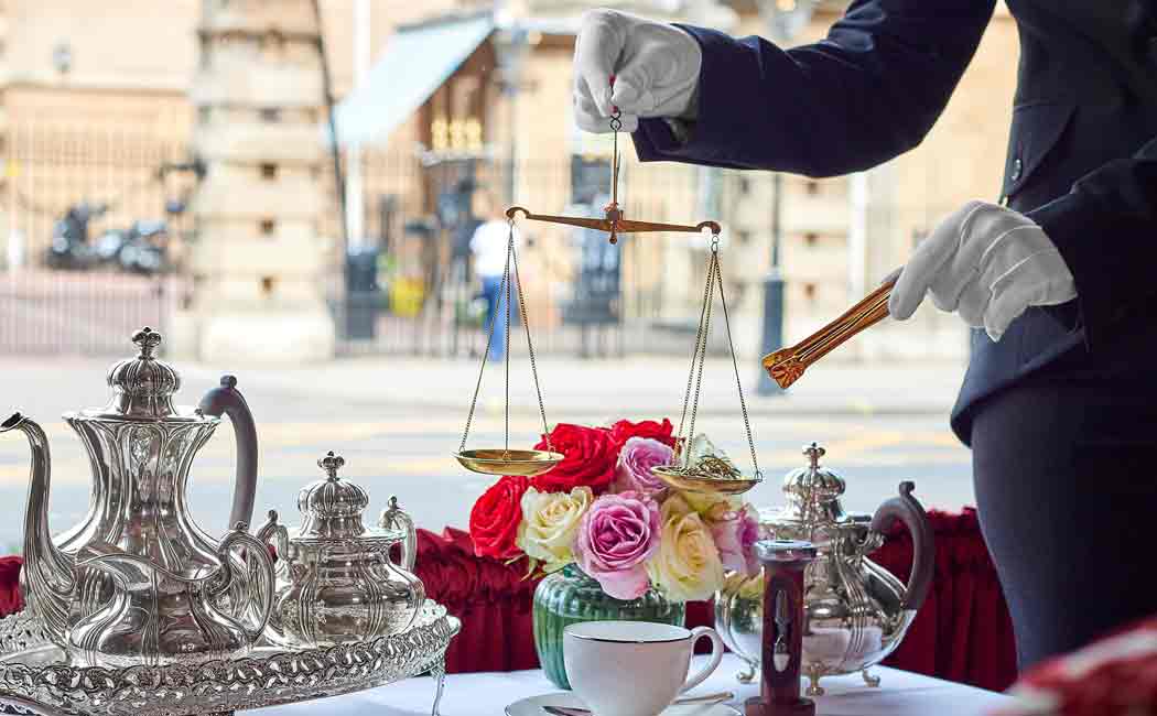 13000 rupees worth tea selling in london