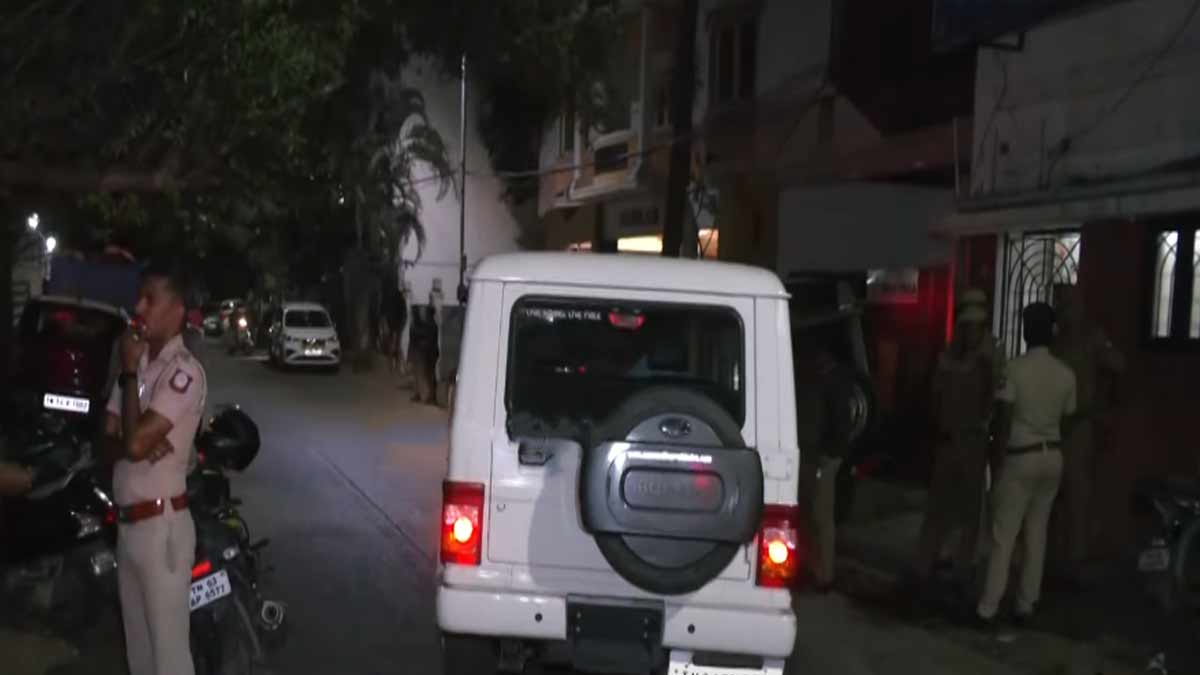 IT, NIA raid- 50 lakh seized
