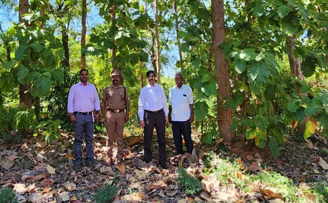 Iraiyanbu visit cuddalore prison